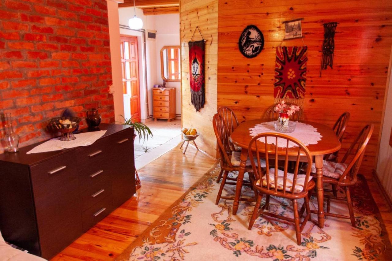 Apartmani Beslic Kremna Bagian luar foto