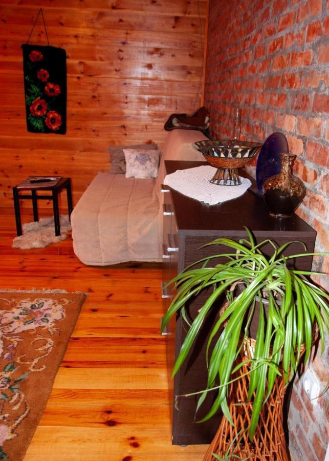 Apartmani Beslic Kremna Bagian luar foto
